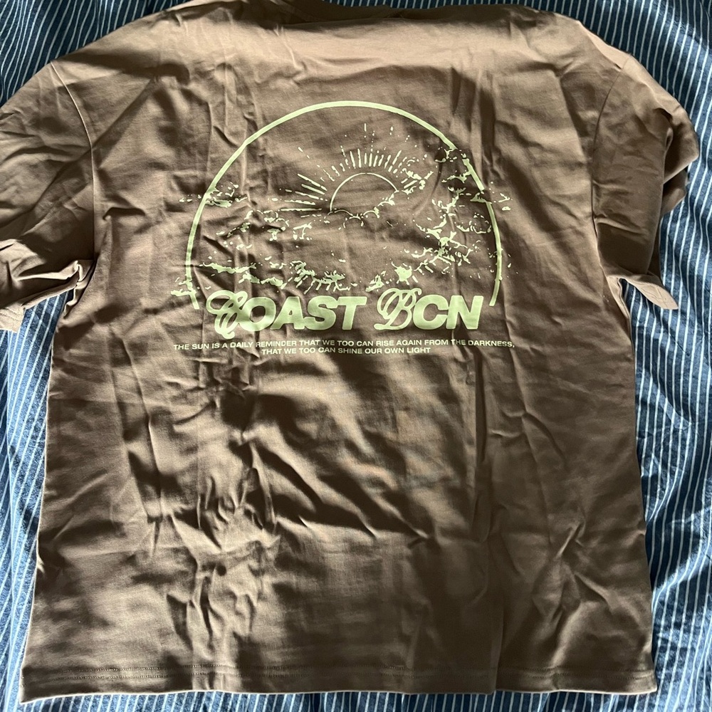 Coast vintage tee